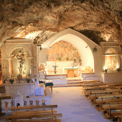 Grotta 3 Chiesa Di San Michele In Monte Laureto