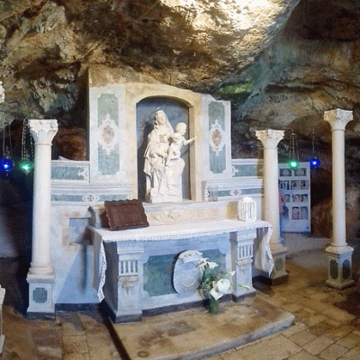 Altare Maggiore Chiesa Madonna Delle Grazie Putignano